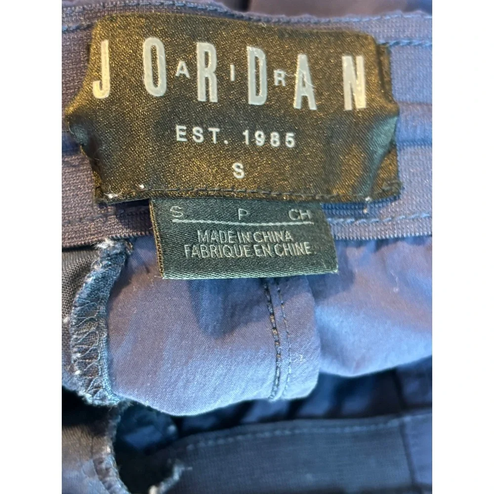 Jordan 23 Engineered Track Pants Navy Blue Nylon Tapered Zipper Cuffs Mens Small